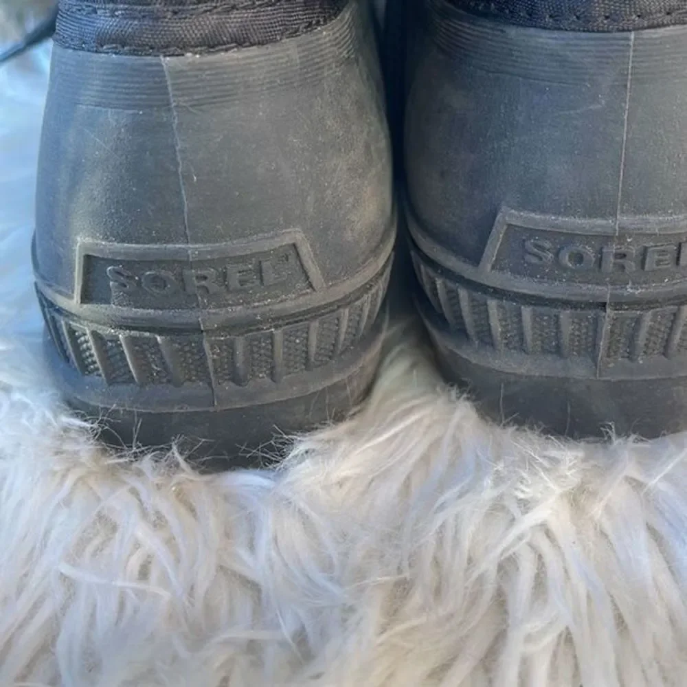 Sorel Youth/Kid’s 'Trooper' Winter/Snow Boots in Black Size 5